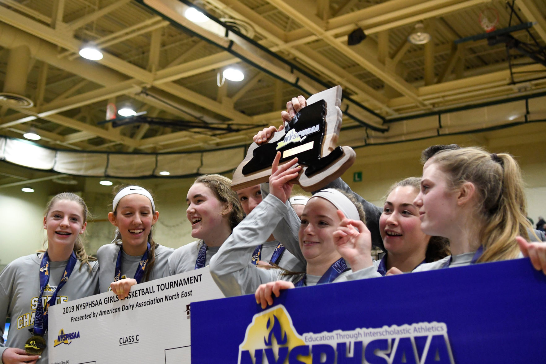 Girls Basketball: Cambridge wins state title